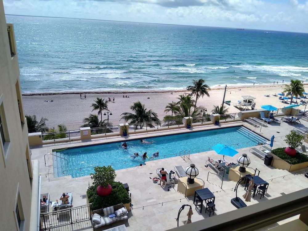 Residences At The Atlantic Resort フォート・ローダーデール エクステリア 写真